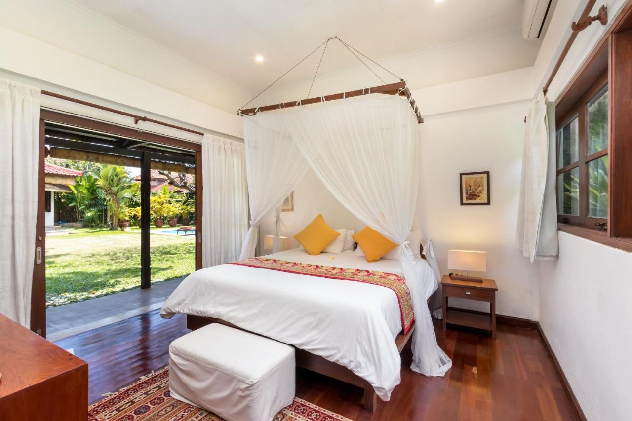 Villa Eight Seminyak Dış mekan fotoğraf
