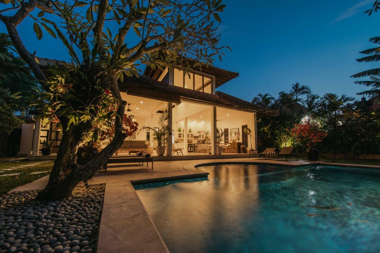 Villa Eight Seminyak Dış mekan fotoğraf